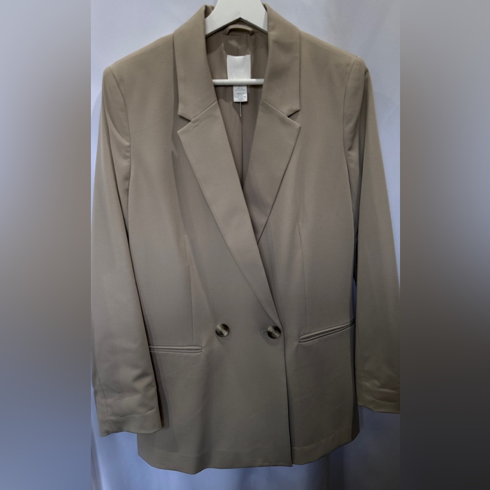 H&M Women's Oversized Beige Blazer